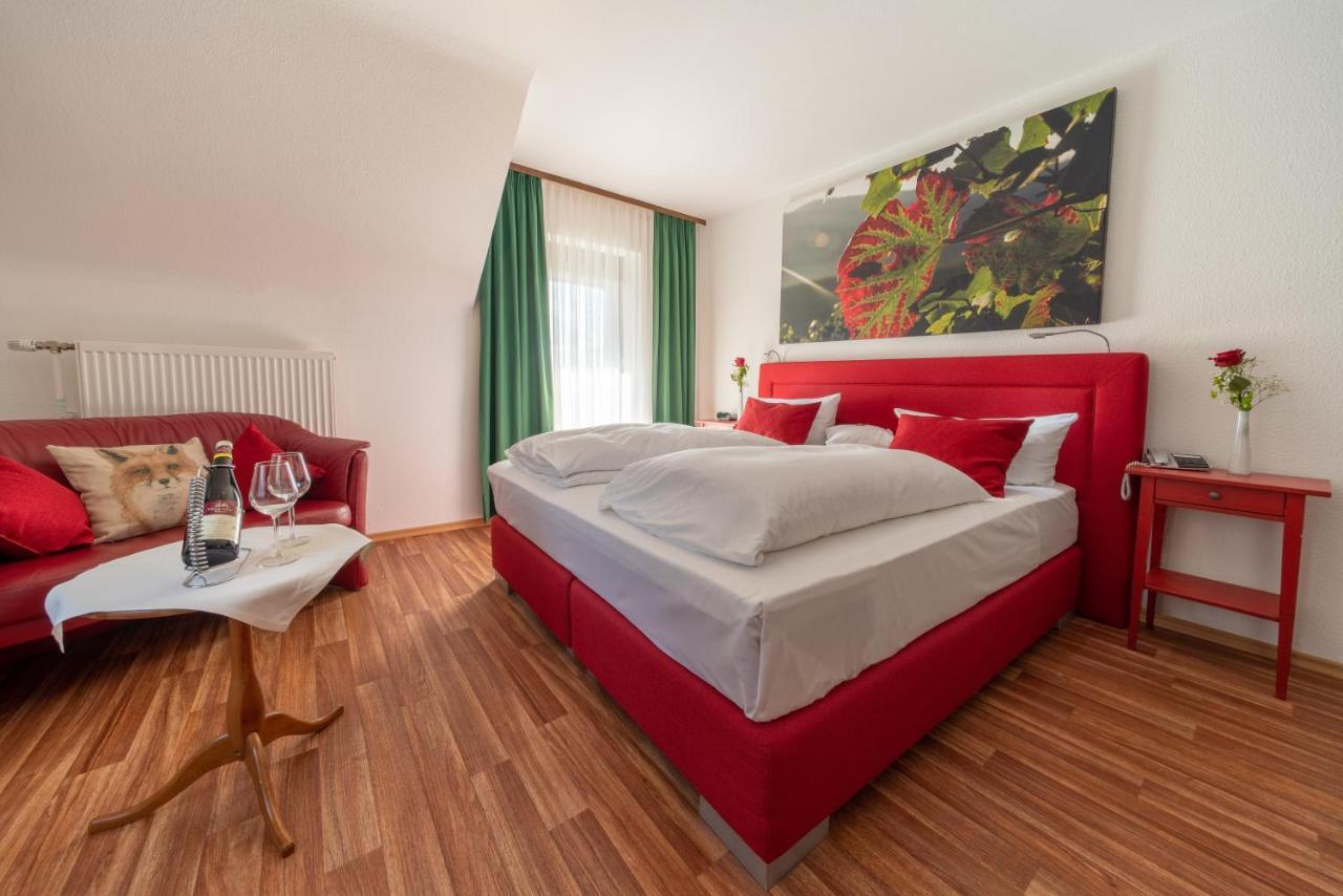 Landhotel Salmen Oberkirch  Bagian luar foto