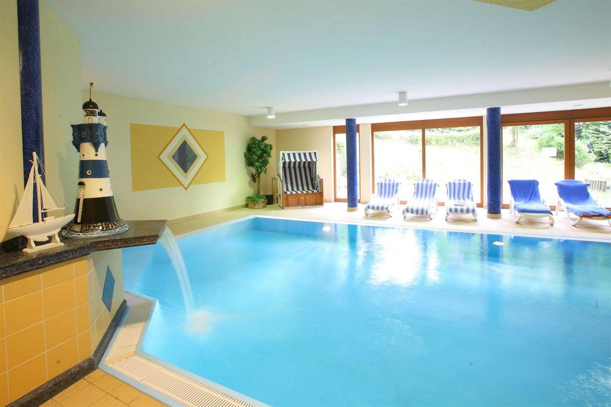 Landhotel Salmen Oberkirch  Bagian luar foto