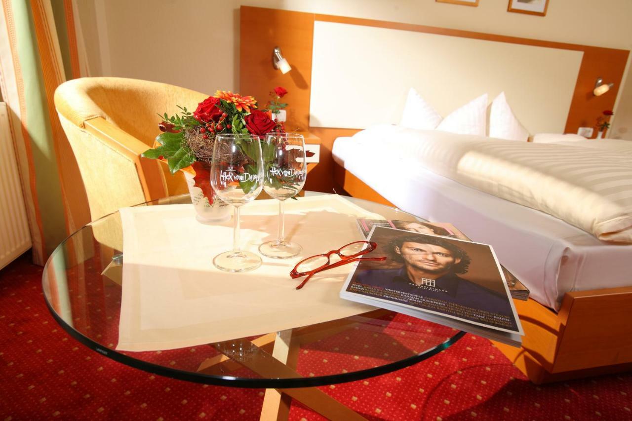 Landhotel Salmen Oberkirch  Bagian luar foto